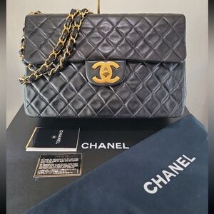 CHANEL Vintage Lambskin Quilted XL Jumbo Single Flap Black